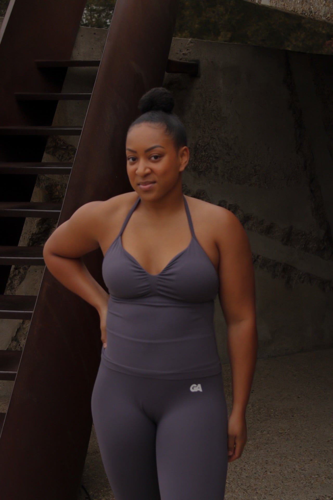 Seamless Active Halter Top – Storm Grey