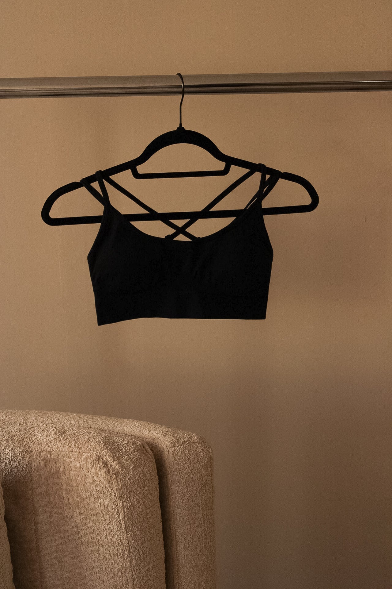 ENERGY Cross Back Bralet Black